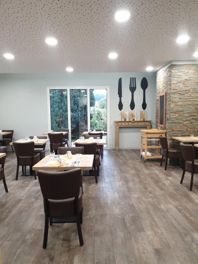 Logis Hotel Des Portes De Meuse Pagny-sur-Meuse Екстер'єр фото