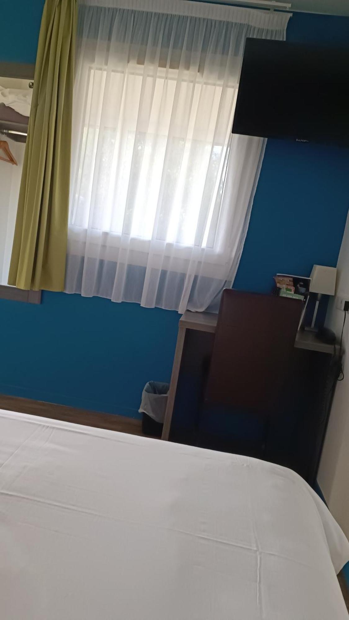 Logis Hotel Des Portes De Meuse Pagny-sur-Meuse Екстер'єр фото