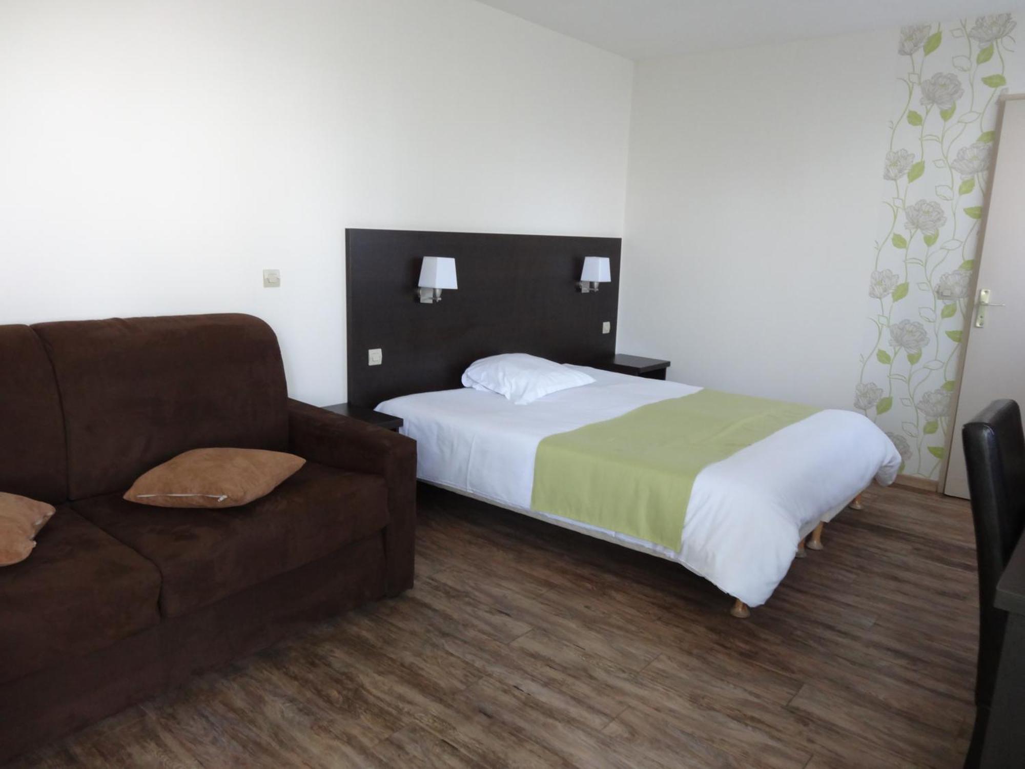 Logis Hotel Des Portes De Meuse Pagny-sur-Meuse Номер фото