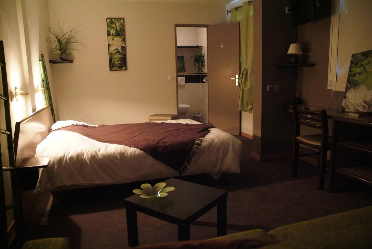 Logis Hotel Des Portes De Meuse Pagny-sur-Meuse Номер фото