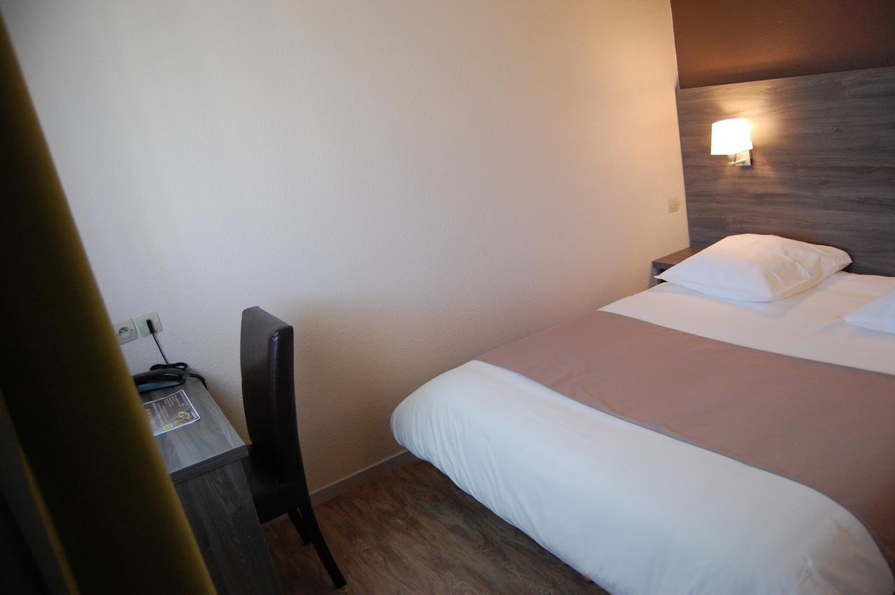 Logis Hotel Des Portes De Meuse Pagny-sur-Meuse Номер фото