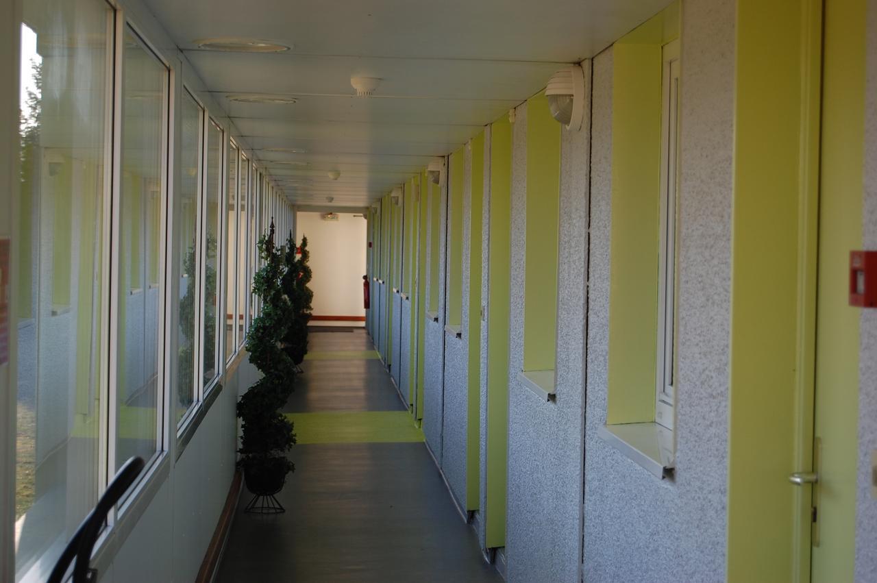 Logis Hotel Des Portes De Meuse Pagny-sur-Meuse Номер фото