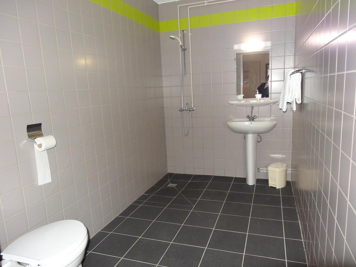 Logis Hotel Des Portes De Meuse Pagny-sur-Meuse Номер фото