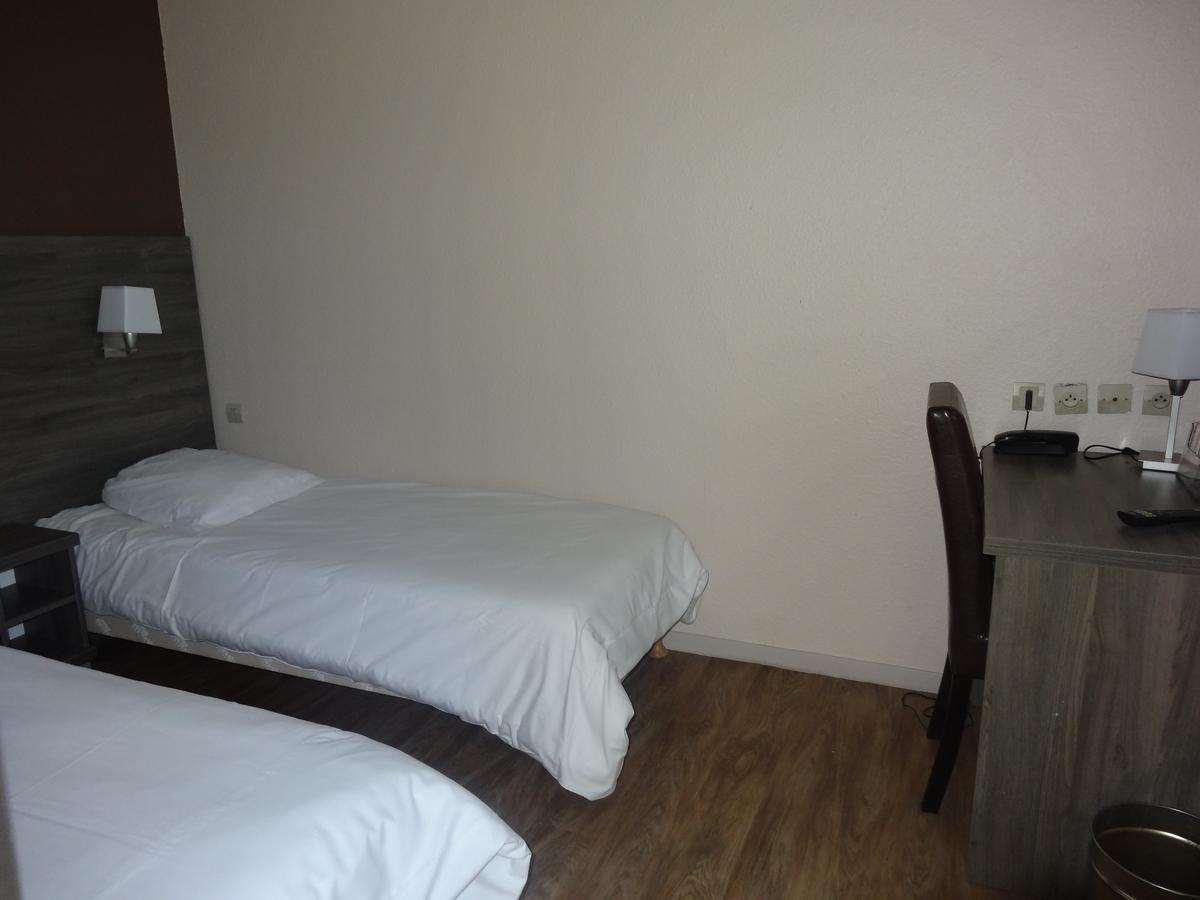 Logis Hotel Des Portes De Meuse Pagny-sur-Meuse Номер фото